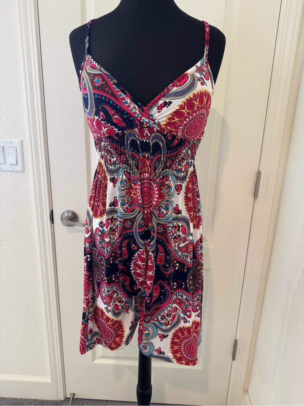 Sleeveless Paisley Print Sundress in Navy, White & Pink